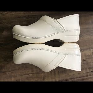 Dansko white professional clog size 40